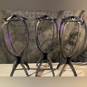 3 wig stands
